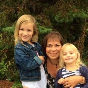 Meet your Posher, Deborah